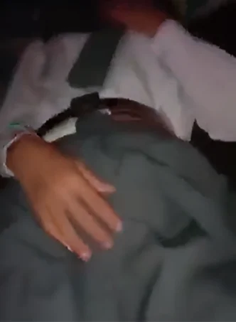 Bokep Indo | Kobelin Memek ABG Sma Putih dan Sempit