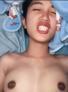 Bokep Indo | Adik Lepas Perawan Demi Iphone