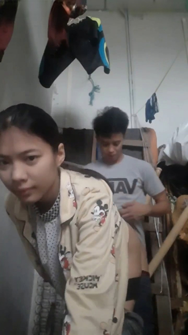 Bokep Indo | Main Kuda2an Sama Om Di Gudang