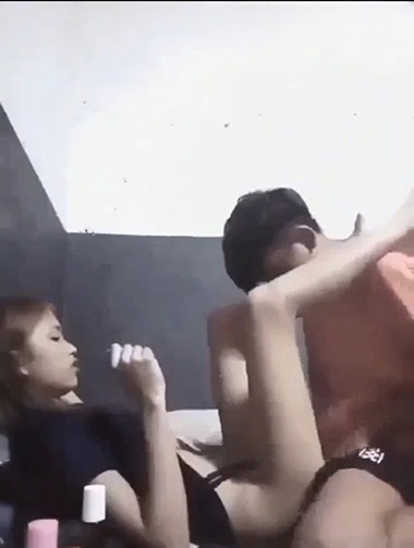 Kelakuan Remaja Di Saat Rumah Sepi