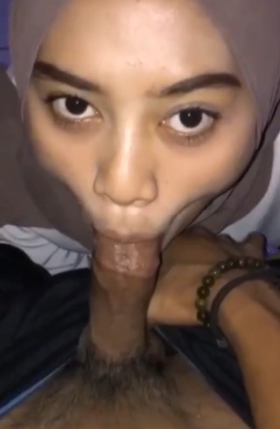 Ukhti Doyan Ngewe Kalo Udah Minum