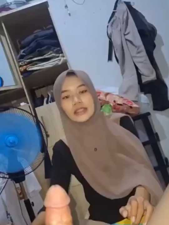 Pertama Kali Ngelakuin