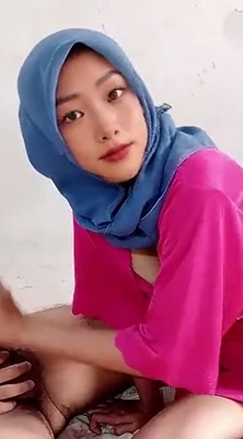 Di Layani Bini Hijab 1