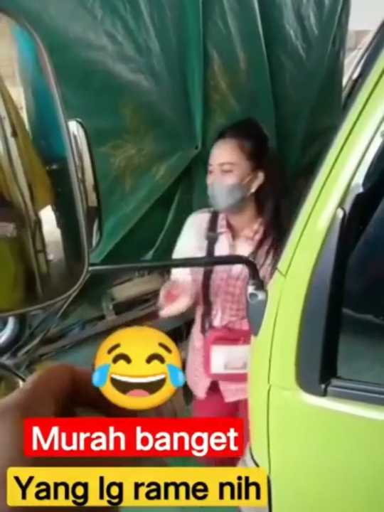 Penjual Yakult Ditawar Berakhir Check in Kamar